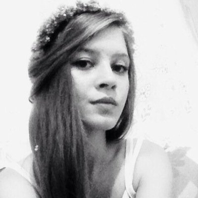 BuseOzty's profile picture. Ekonometri ile sınanıyoruz biz daha ne !?