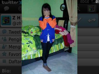 i love my girlfriend nadhira :*