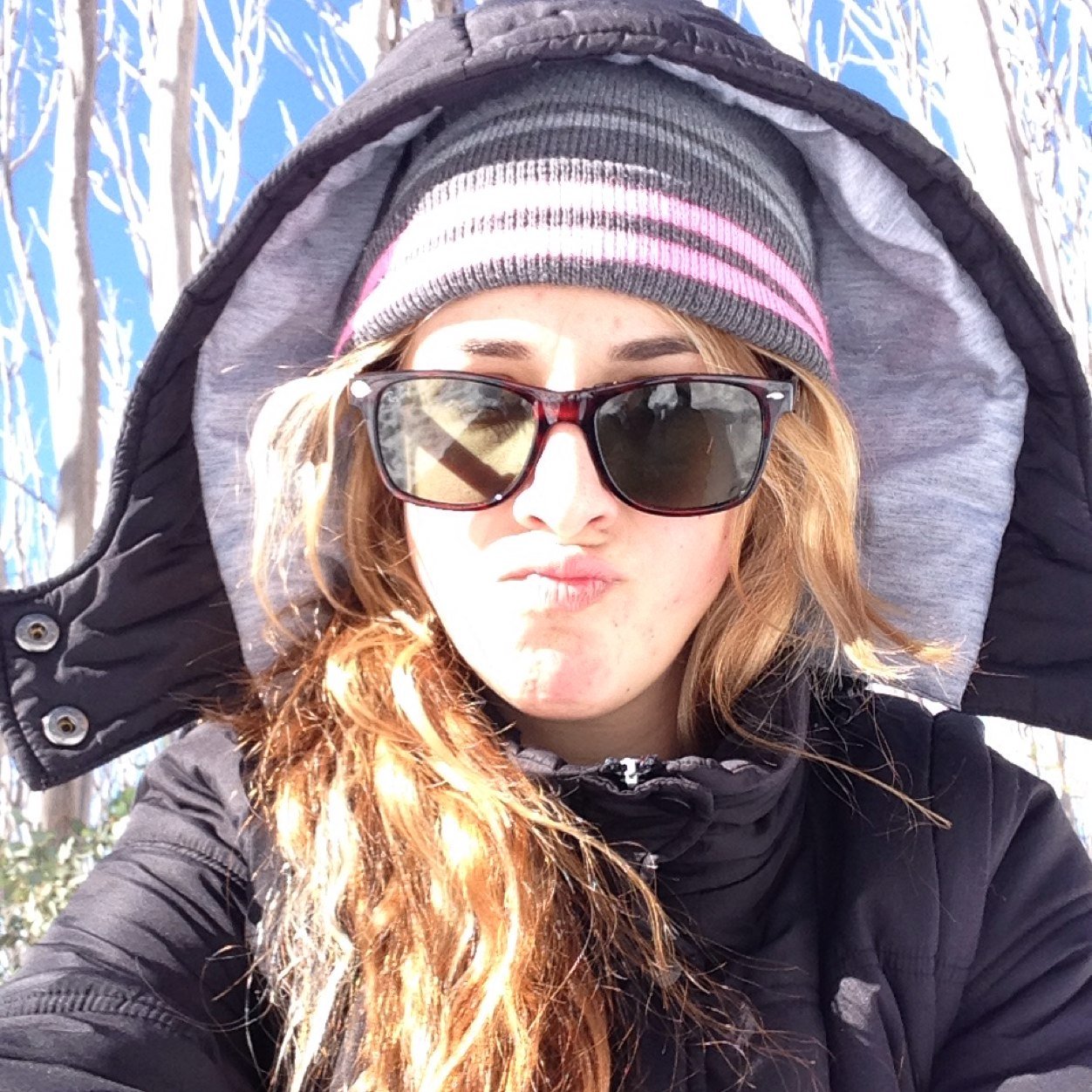 Delphkd's profile picture. There once was a girl called Delph who who danced like a bit of an elf, she drank a whole slab and turned into hans moleman but hotter. Delphi's biography by