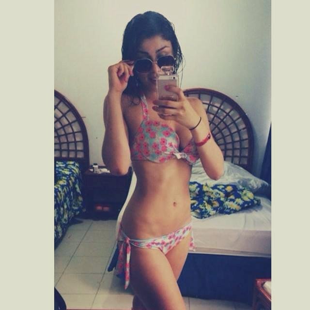 Optimista,orgullosa y venezolana. Modeling is my passion♛ .  Luchar,reir y vivir es la clave.