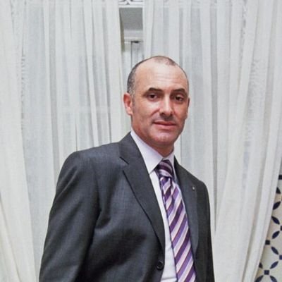 Entrepreneur & Acteur de la société civile … Aimant, le Maroc, le sport et la Culture (musique, peinture, etc.)
