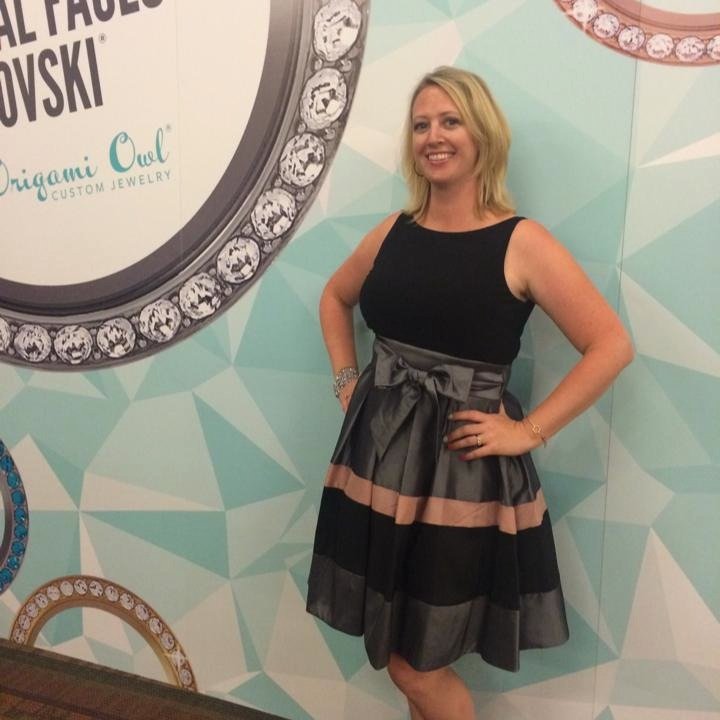 Whitney Robinson (whitneyslockets) Twitter