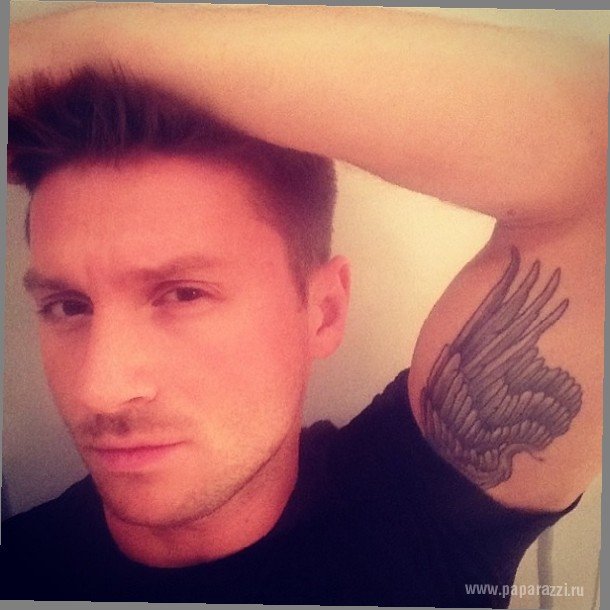 tishaotj's profile picture. proud dad, social novice, wine curiosity