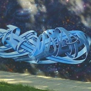 Ho la passione per trav, trans e donne ma nella vita faccio anche altro. 
A vita è nu surriso, chi nun ride more acciso.