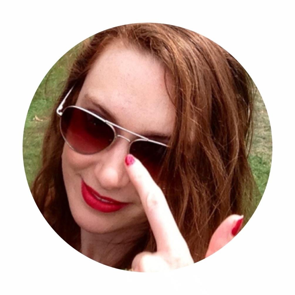 social media savvy, life loving world wonderer/wanderer