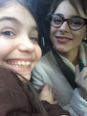 vickugomez08's profile picture. 