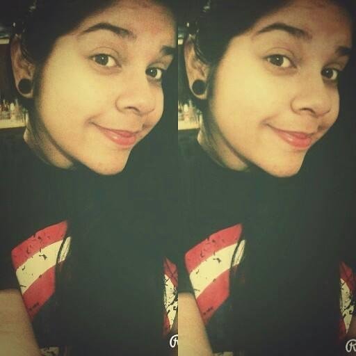 Então não fala o que não sabe,não estraga a minha vibe,tanta positividade,tua maldade aqui não cabe.✌