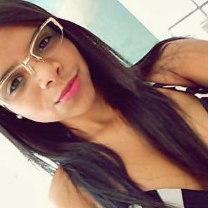 ზ -        #UmdiiadeCadavez'
