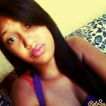 YslanaK's profile picture. 