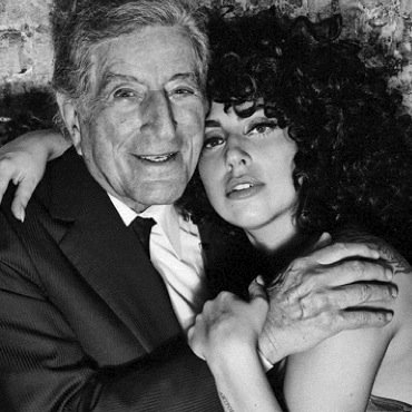 'Anything Goes' from Lady Gaga's upcoming album #CheekToCheek is available on itunes now! http://t.co/m4050XvXRe