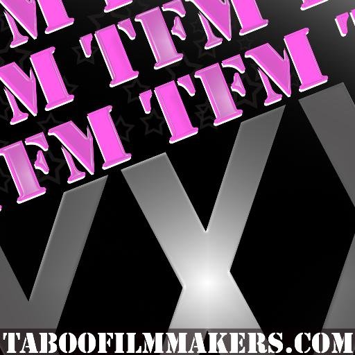 Fiers producteurs de porno Québecois!!! Notre mission est de vous apporter du vrai porno sorti tout droit du Québec!!