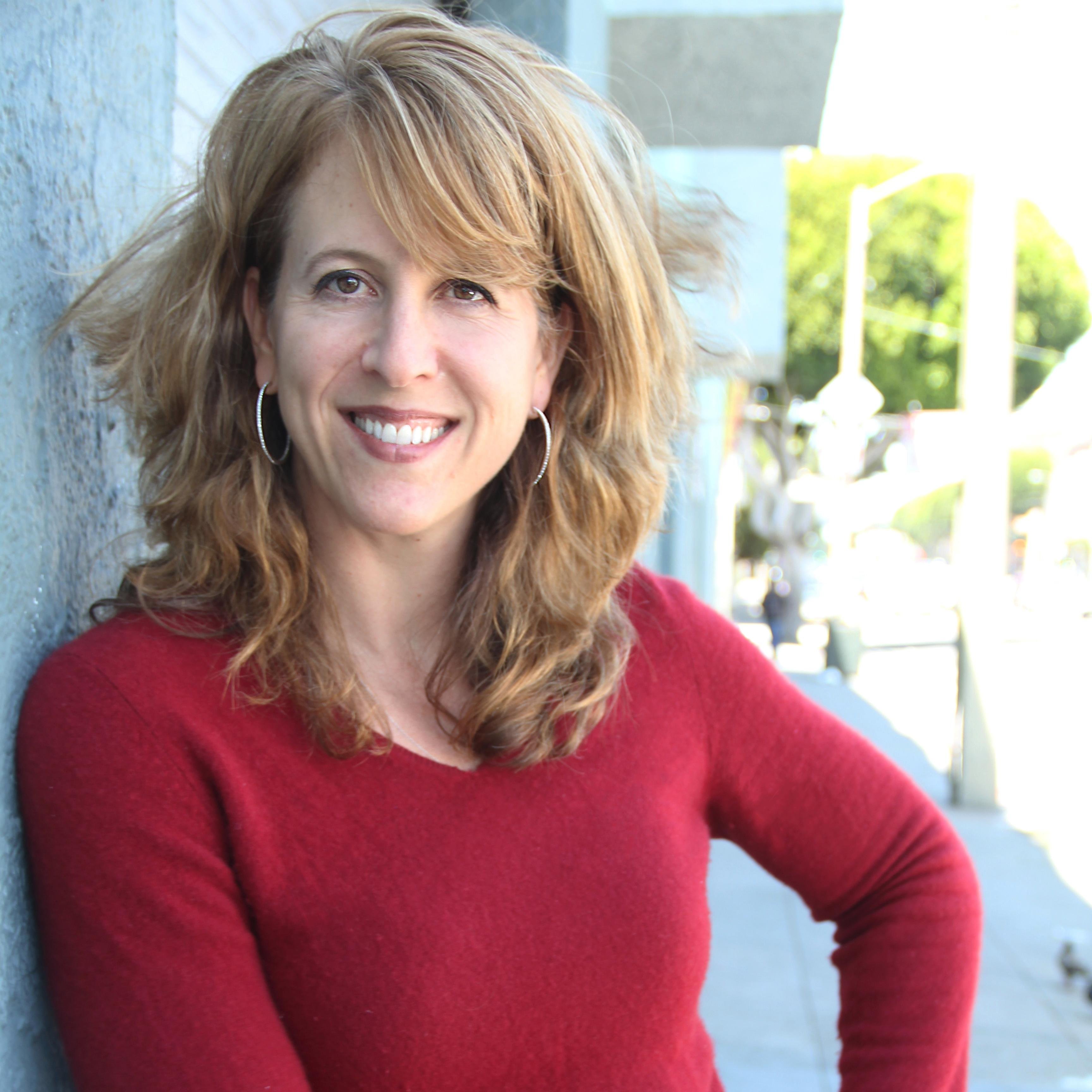Creative director, graphic designer, web and UI designer creating and improving brands. Artist, photographer, realist, balanced, volunteer and mother of two.