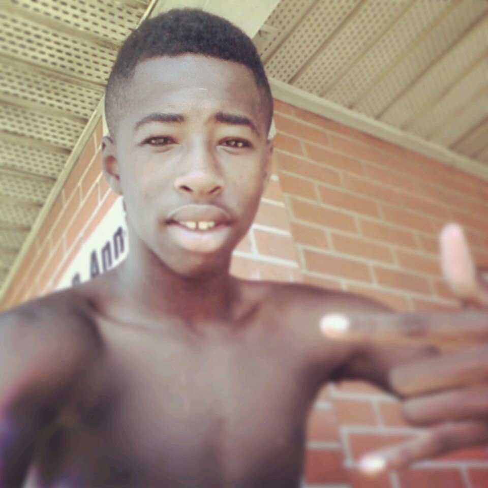 Pimp_Name_Brian's profile picture. We Use To Be Deep , Nie We Down To Just A Few . Free Hood .