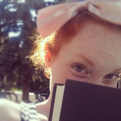 howlin at the moon. 🌖 {she/her} freelance editor—dm me! ouija.reads on Insta. Proud member of team @LOHFiction.