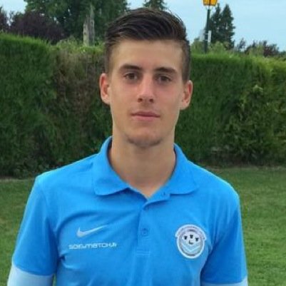 Page officielle, agréée et reconnue par Baptiste Santamaria, jeune joueur du Tours FC et de l'Equipe de France U19.