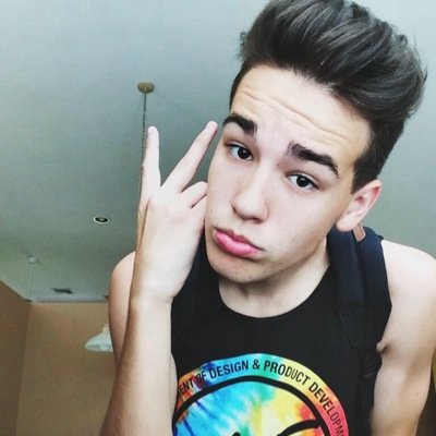 congrats on your jacob follow! ♡
