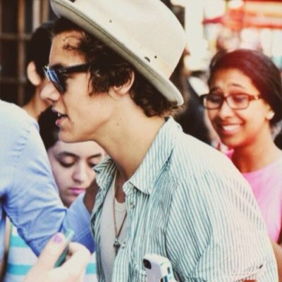 —harry, single, etero, 20