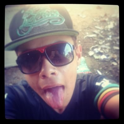 sorria , seus inimigos odeiam isso !