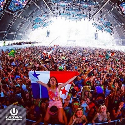 Noticias, remixes, tracks, sets, festivales y todo sobre el mundo de el EDM de Panamá para el mundo.