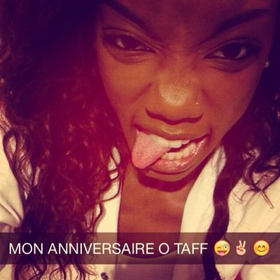 Follow Me Jte  Follow ! ......  «0n n'aime pas celui qu'on trouve beau,on trouve beau celui qu'on aime .. ♥» 
Nanouw ♡
 #TeamZouk  #Team225