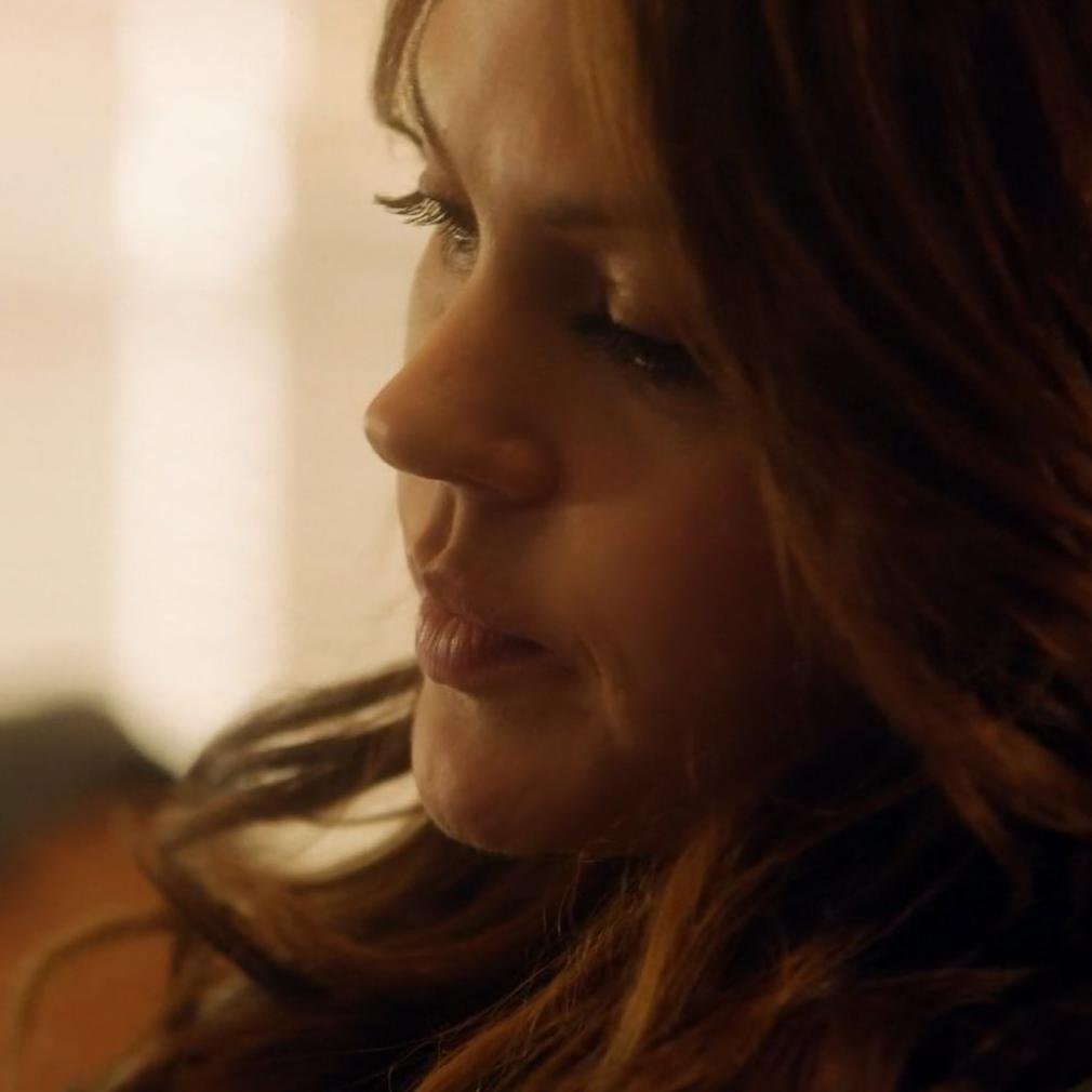 AtrianSalvation's profile picture. My world shifted ten years ago, I just didn't realize how much until he showed up at school. // 21+ MC Roleplay //