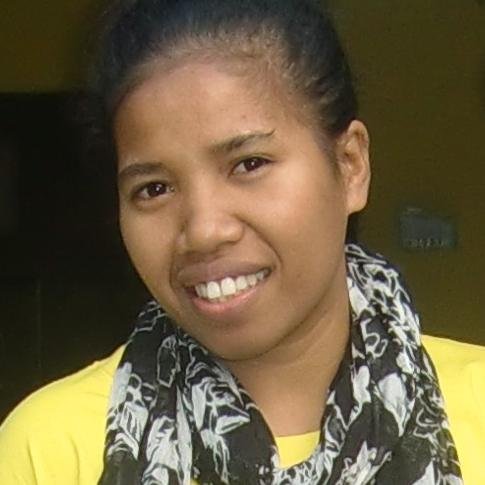 luv or hate,i'm still shine..^_^ saranghaeyo Timor-Leste
 ......anos, estudante, divertida, impulsiva, Filha de Deus!