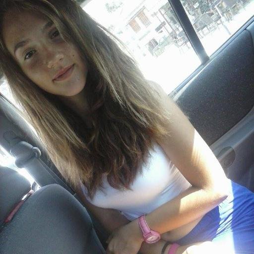 heyy,i'm Zoi.I love Ariana Grande and Meredith Foster!