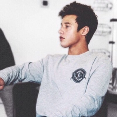 Nash and Cam are sexier than you. @GomezBieberUSA @LiveLoveJuss