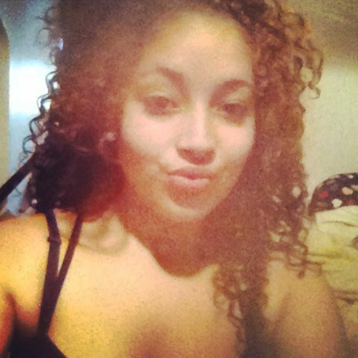 All about my fam[ily] & respect , & if you hating you just need some peace of mind .. & a cookie ..... -.-