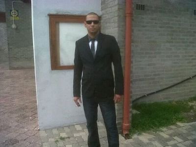 warrenthomas021's profile picture. Father of 2 beautiful girls my life my heart love you girls.