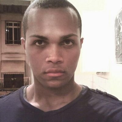 DavronMitch's profile picture. 