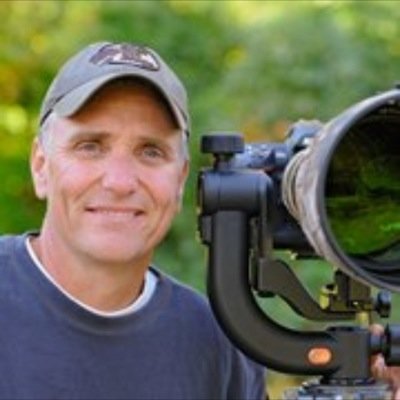 Professional wildlife photographer, based out of Muskoka Ontario...check my website for upcoming photo tours in the Great White North!