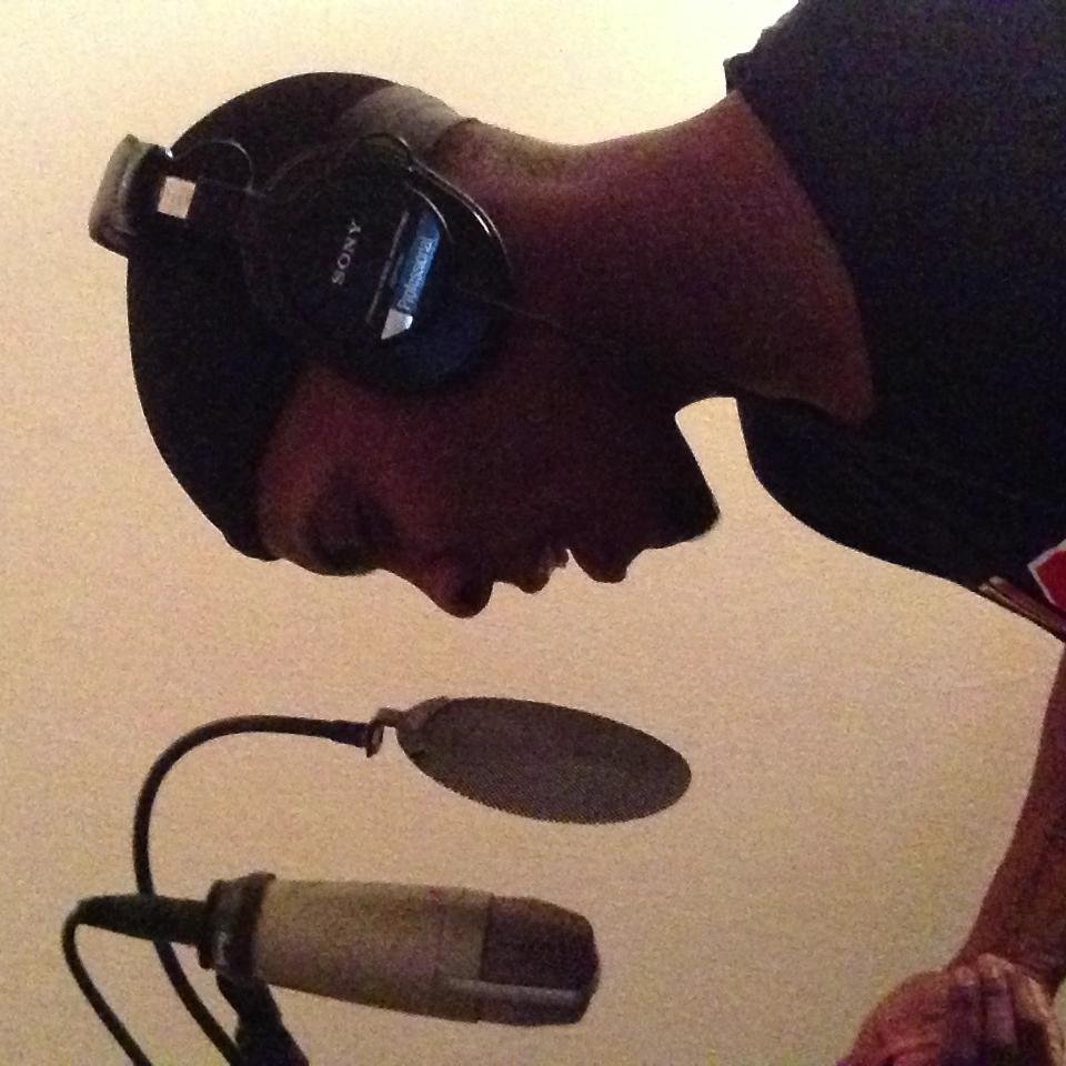 Independent Artist from the DMV tryna make an honest living!!! #HighLife #LetsWork #DoeLow #LowLife #GBUmusicGroup