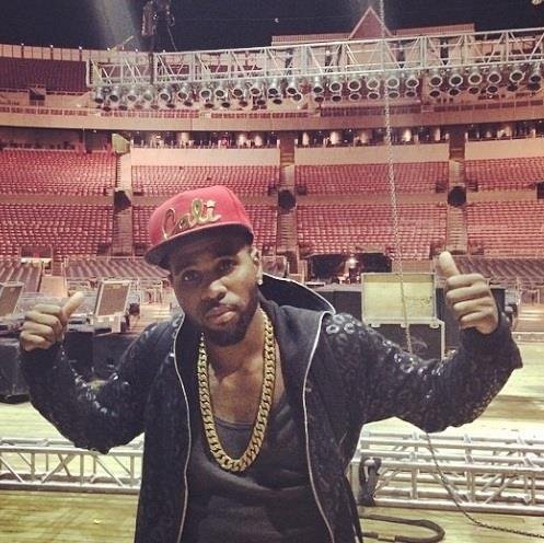 Jason Derülo is a young famous singer. (Miami, Florida; 21 de septiembre de 1989).
