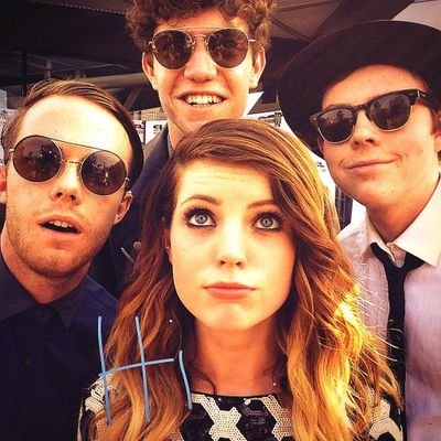 sierotugh's profile picture. saved by @RobandPizza