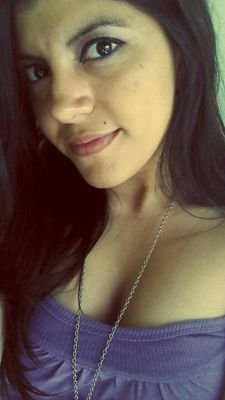 gabitacL's profile picture. Mi mundo manifestado.
Luna Eléctrica Roja🔴⚡ 
👁️‍🗨️ #poesia #arte #diseño