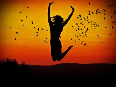 livelovealwayss's profile picture. 