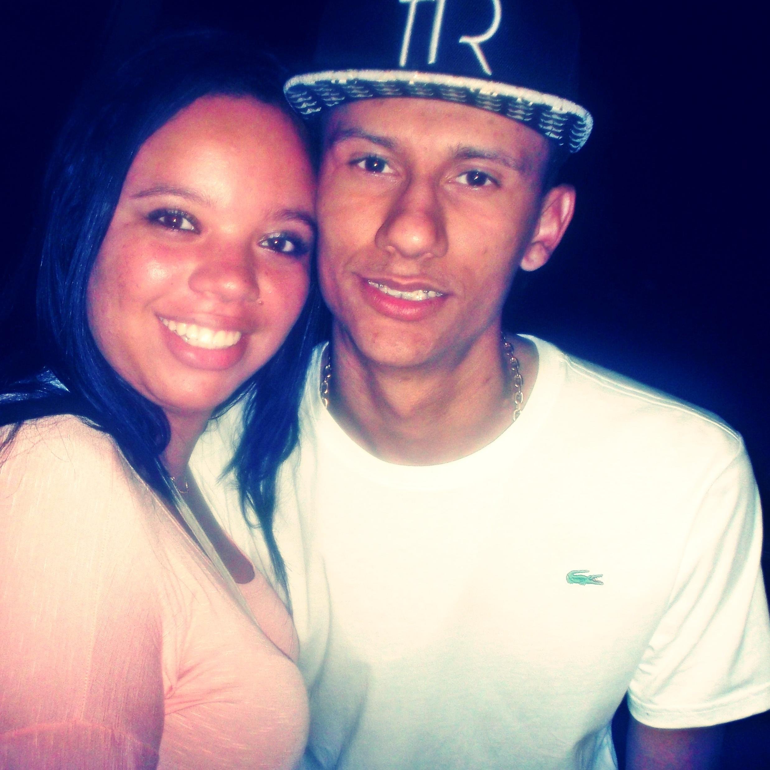 O teu sorriso é o que me faz sentir bem o teu sorriso e o que me completa , eu te amo ♥ @mcgui_oficial ♕