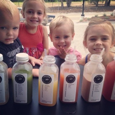 ashleychanel86's profile picture. Mama to four lovely littles doing this thing called life, doula, esthetician, chocolate lover, I write at http://t.co/7QkFb3GWyM