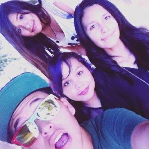 There is no key to happiness, the door is always open ♥♪