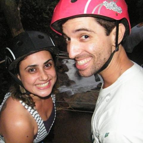 Amo à Deus e ao presente que Ele me deu, minha família.