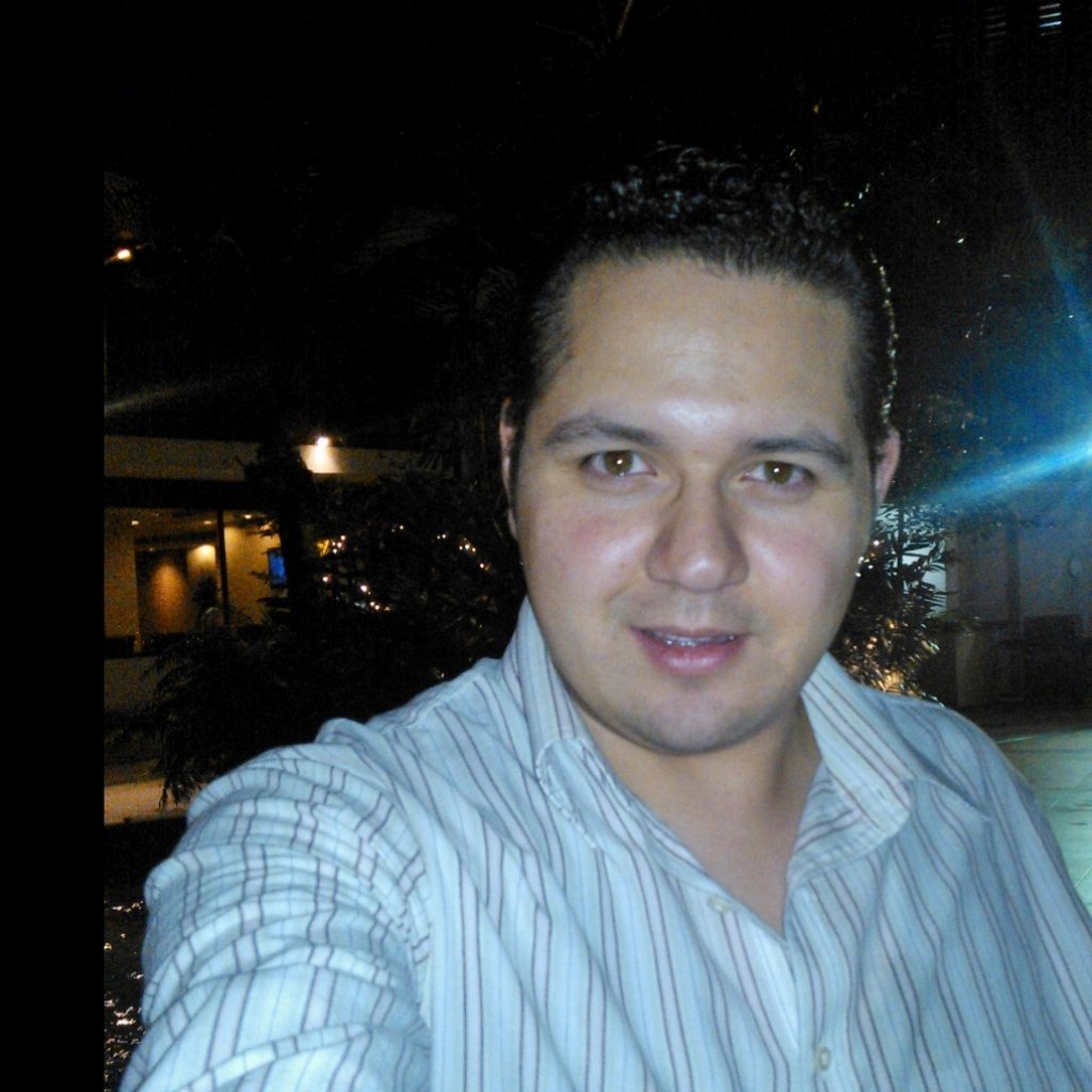 Sarcástico, aventurero, adicto a la adrenalina y redes sociales Sigueme y te sigo Agregame a face Guztavo Ruiz
