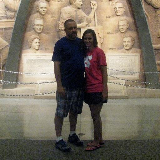 Malissa_413's profile picture. Wife, Mom, Nana,Teacher, runner, lover of all things Kauai.