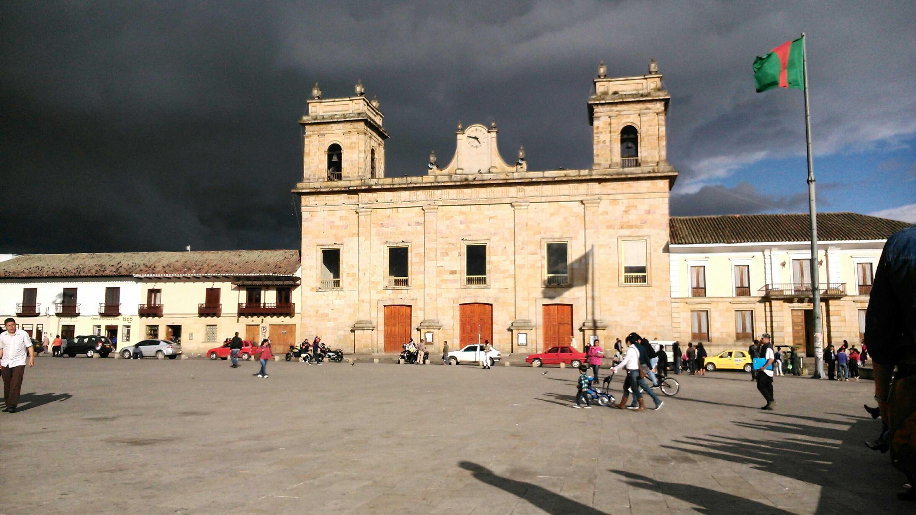 Nuestro objetivo es unir a los tuiteros de nuestro hermoso municipio para conformar una gran red de información y opinión.