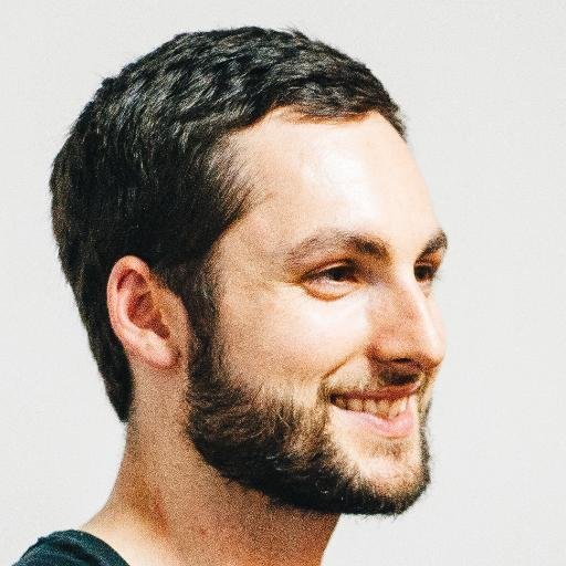 NYC based product designer, front end developer, illustrator, and collector/maker of tiny printing presses. Originally wanted to run a roly poly farm.