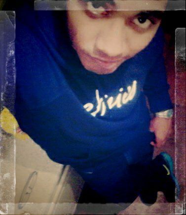 javi_tegus's profile picture. hasta en los momentos mas oscuros hay felicidad, solo no hay que olvidar encender la luz. albus dombledor harry potter 3