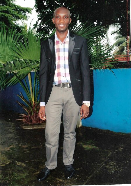 Am a Software Engineer, a programmer/God's Friend...                                         Be royal in your fashion: act like a king to be treated like one.