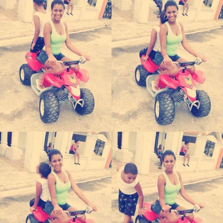#Awww Soy Simpatica Cariñosa  Si Me Kieres Conocer Agregame En Mi Fb http://t.co/2ixBnyS99j
