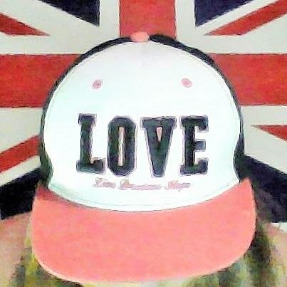 une ados de 15 ans =D DIRECTIONER LOUDER