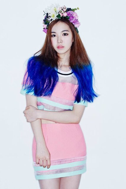 Hai! I'm Wendy from SMRookies (94L) | RedVelvet | More? Cek Fav